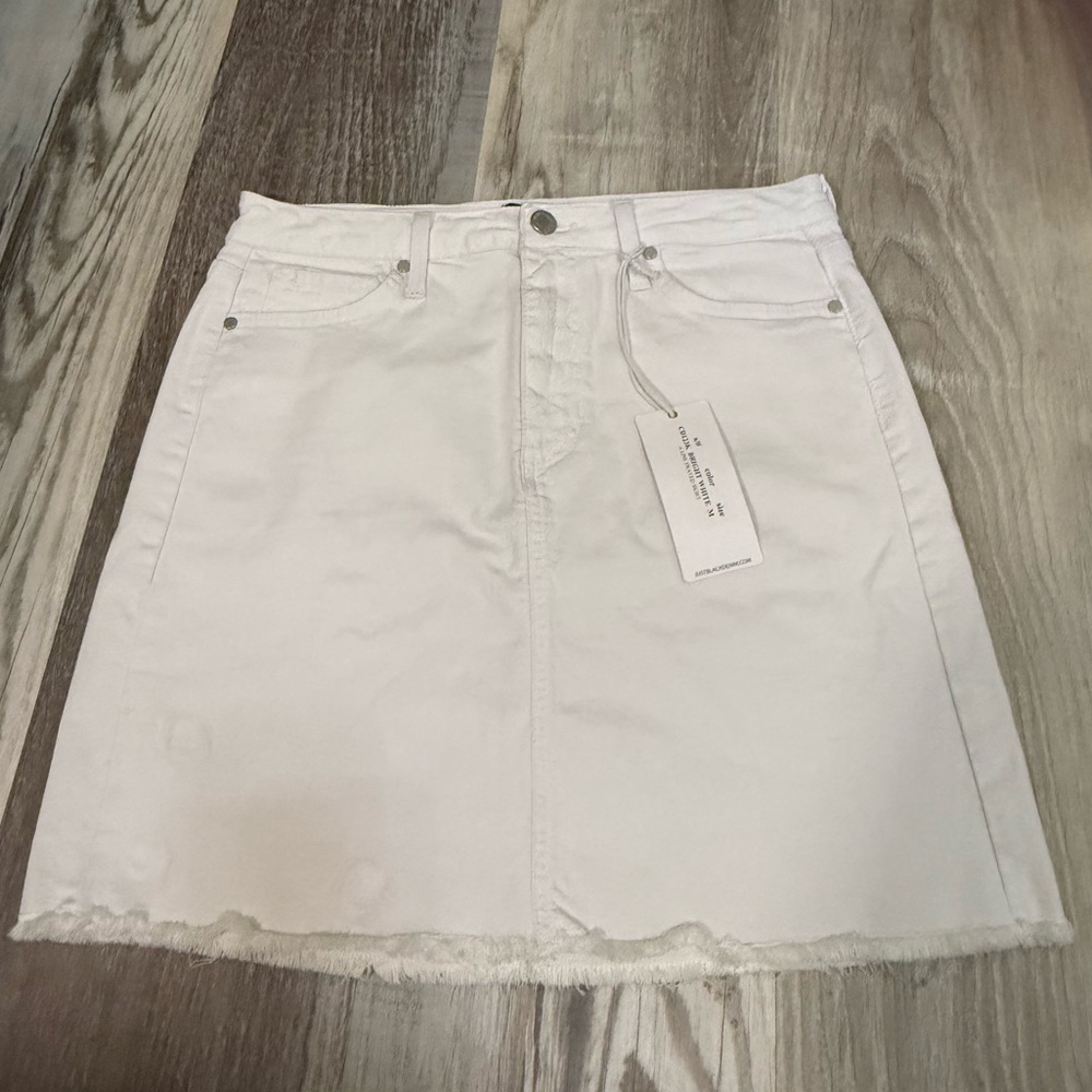 Just Black Denim High Rise A-line Stretch Skirt Bright White Frayed Hem M‎